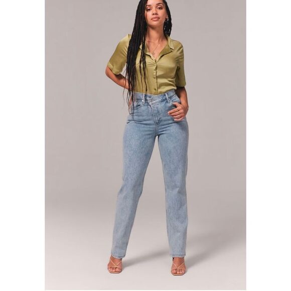 Abercrombie & Fitch Curve Love Ultra High Rise 90s Straight Criss Cross Waistban - Picture 1 of 9
